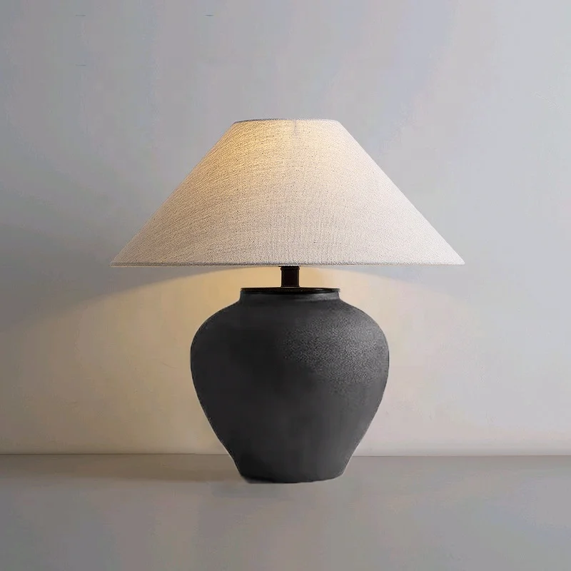 Ha40f3ec08f3d411e8194da0f9db62355D.webp Factory Wholesale Ceramic Table Lamp Antique Ceramic Lamp Holder Old Table Lamp with Fabric Lampshade - Image 1