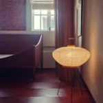 Wholesale Retro Foldable Rice Paper Table Lamp Modern Tripod Desk Lamp for Living Room Hotel - Image 3