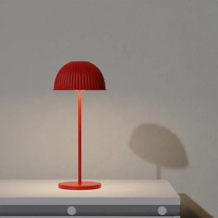Hot Selling Rechargeable Touch Led Table Lamp for Bars Restaurants Lighting Cordless Table Lamp