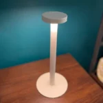 Modern Restaurant Hotel Desk Lamp Metal Cordless Charging Decorative Lighting 2w Touch LED Table Lamp - Image 4