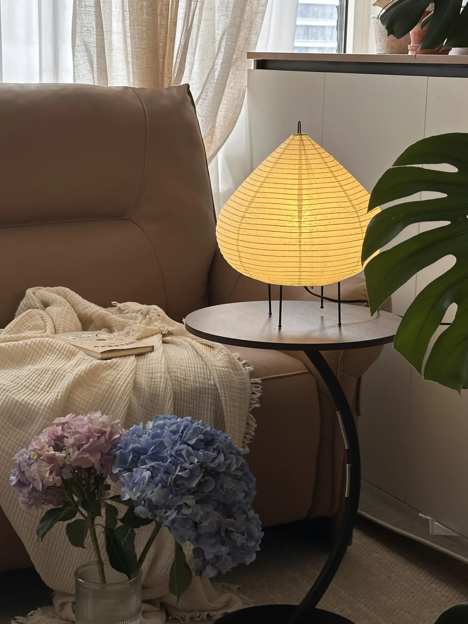 2025 New Style Rice Paper Lantern Lamp Japanese Style Tripod Drop Paper Table Lamp for Living Room - Image 4