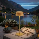 High Quality Metal Rechargeable Table Lamp Creative Wireless Restaurant Lighting Luxury Table Lamp Battery